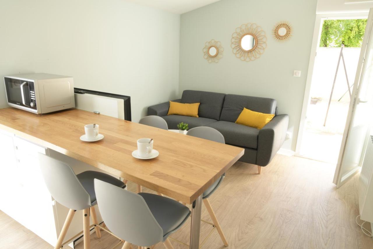 Апартаменти T2 - 28M2 Avec Cour Et Stationnement, Wifi Et Linge Fournis Ангулем Екстер'єр фото